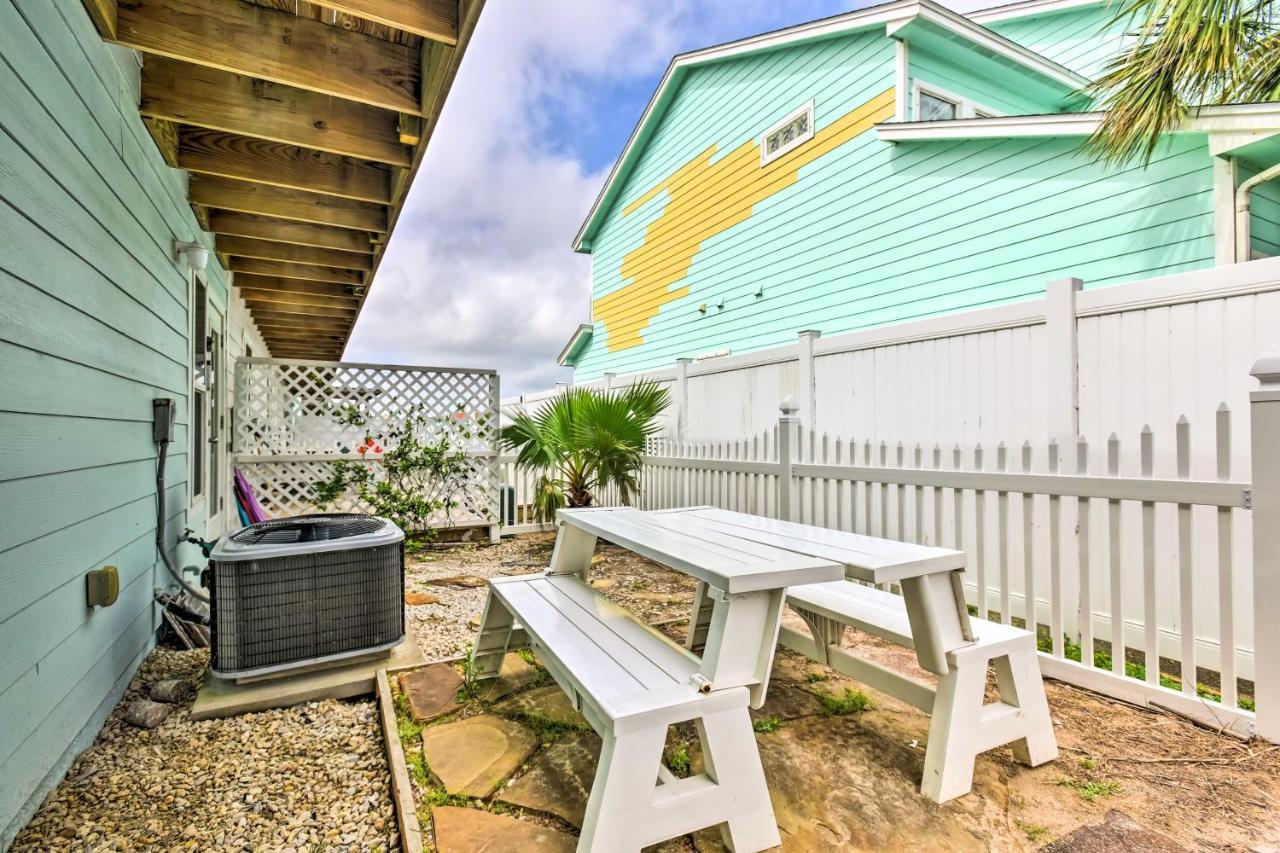 Port Aransas Condo With Pool Access - Walk To Beach! Extérieur photo